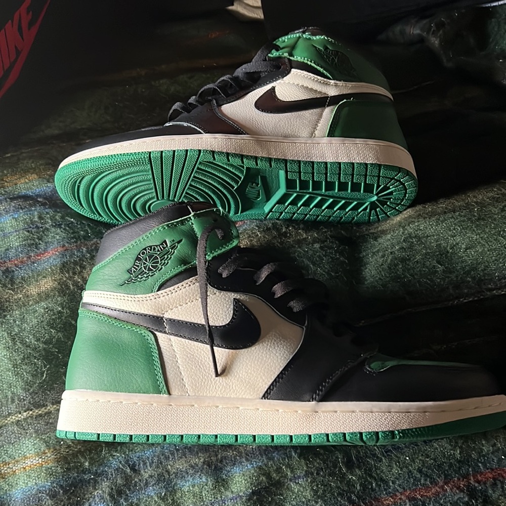 12.5 Jordan 1 Pine Green Og